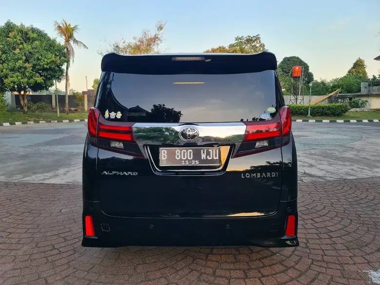2015 Toyota Alphard  2.5L SC 2015 Toyota Alphard  2.5L SC