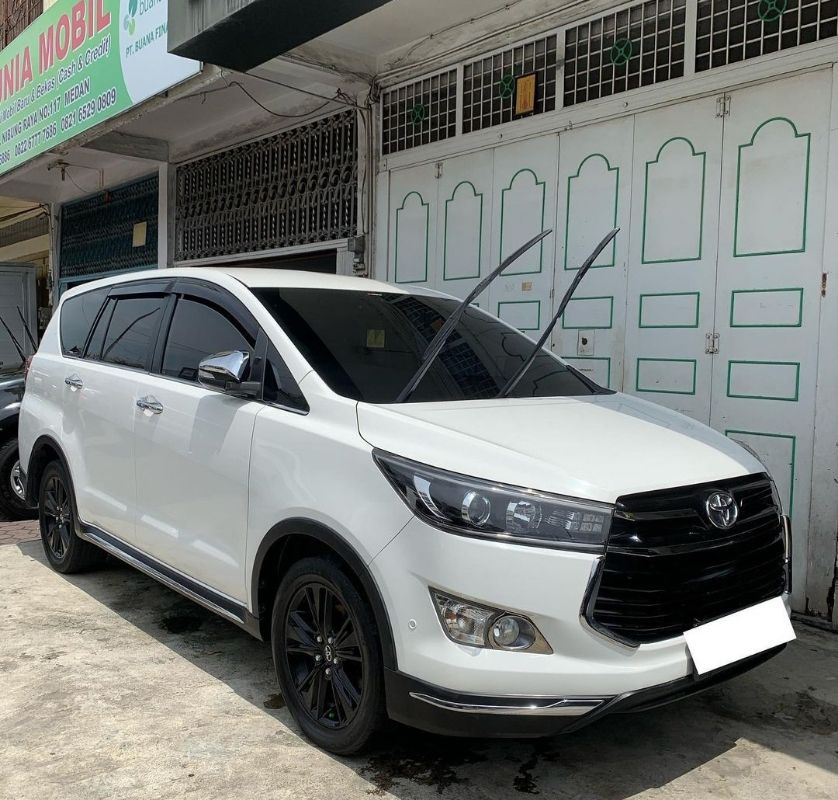 Used 2017 Toyota Venturer 2.4 AT 2.4 AT