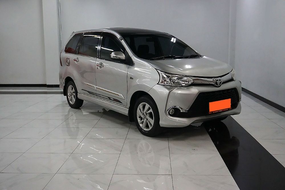 Used 2015 Toyota Veloz 1.3 AT GR Limited 1.3 AT GR Limited
