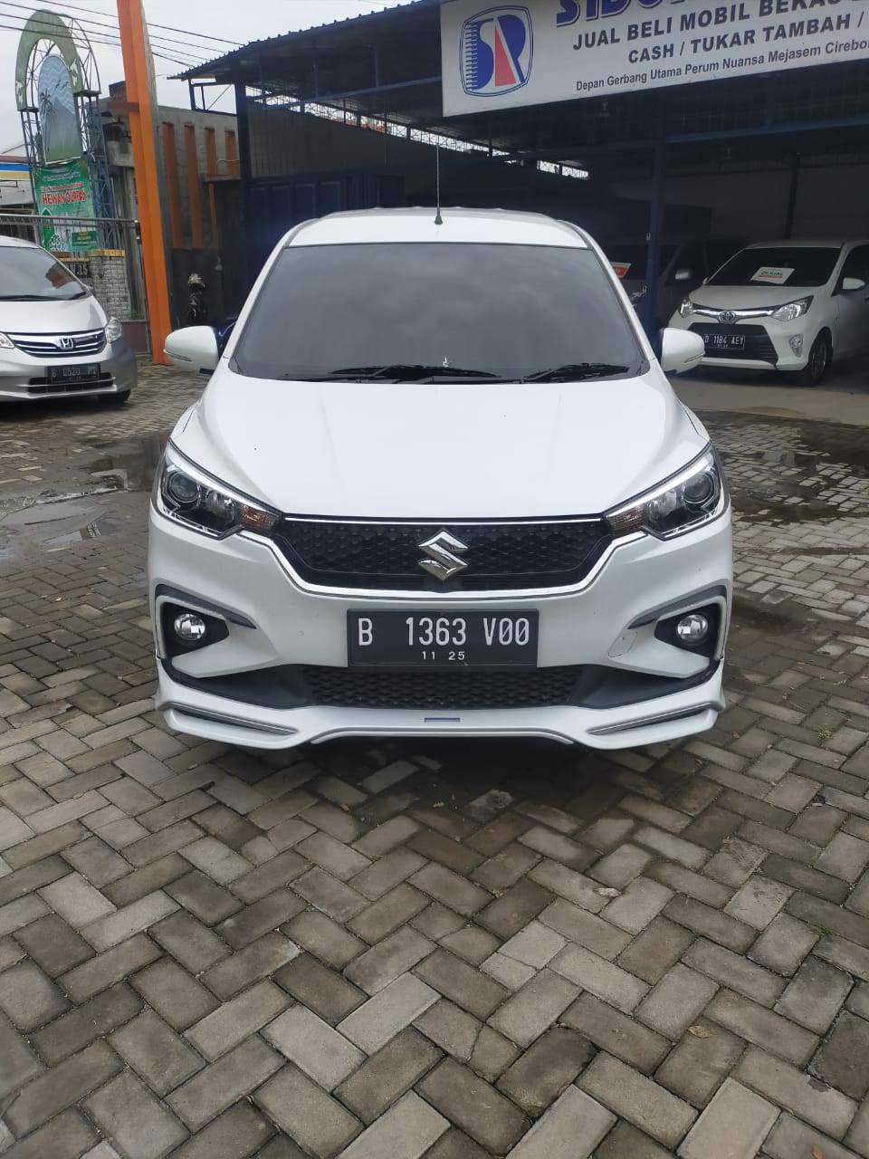 Mobil Bekas Ertiga Harga Kredit Murah Di Semarang Februari 2022