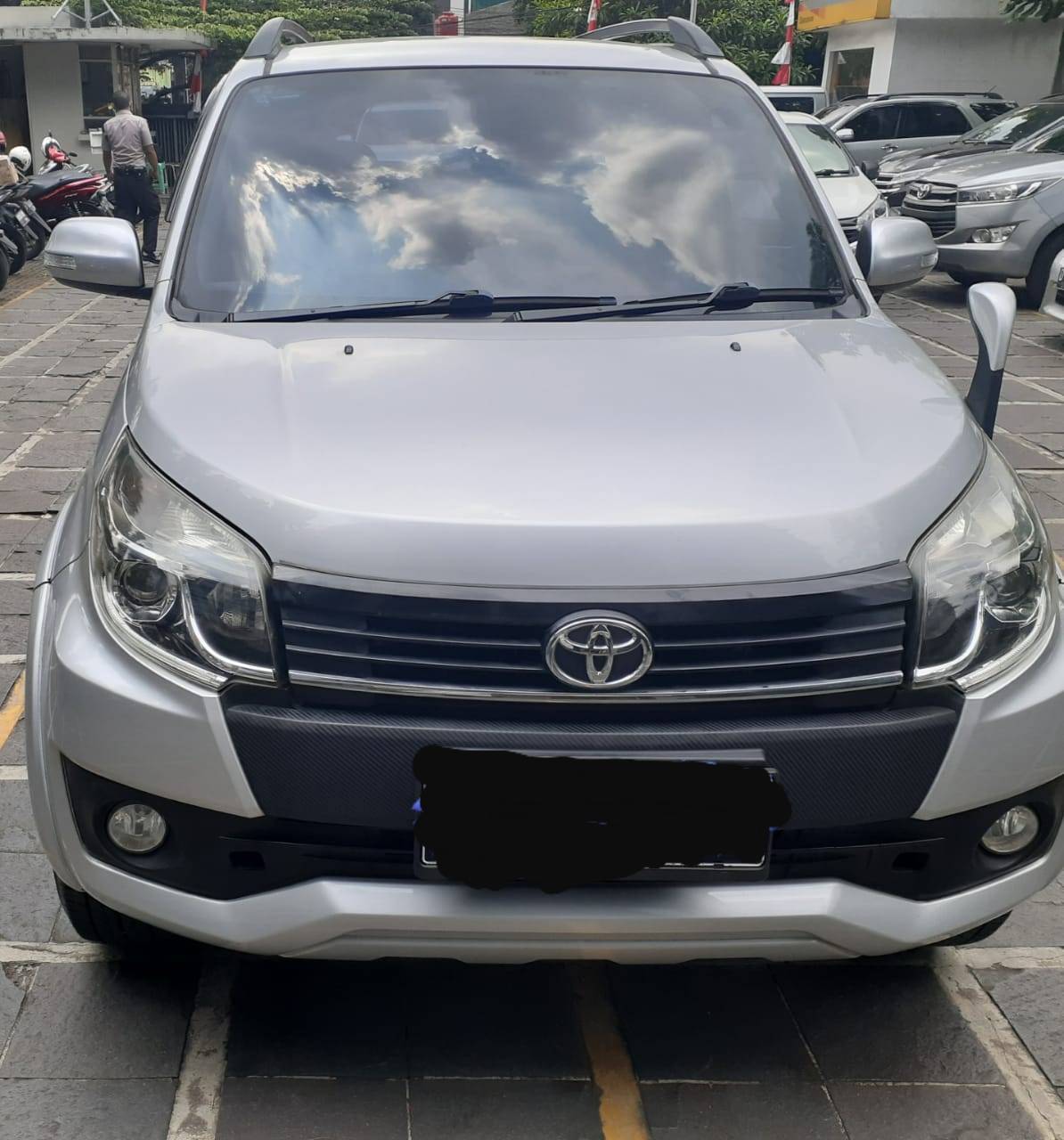 2016 Toyota Rush G 1.5L MT G 1.5L MT bekas