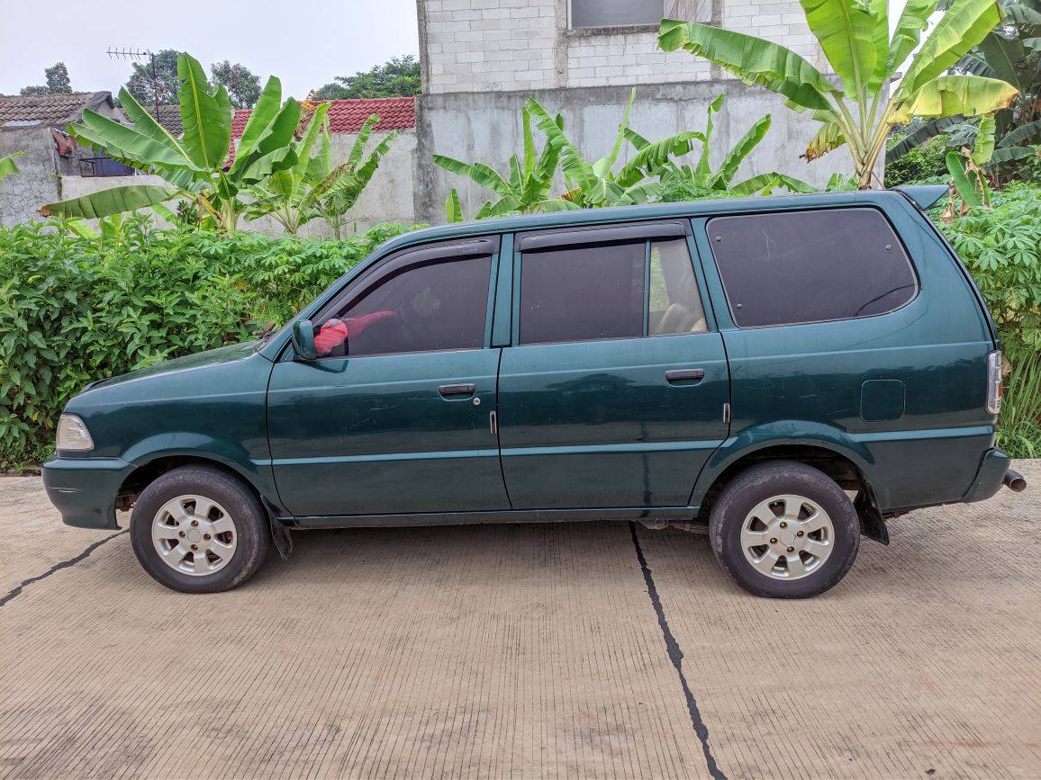 Dijual 2002 Toyota Kijang  LSX 1.8L MT LSX 1.8L MT Bekas