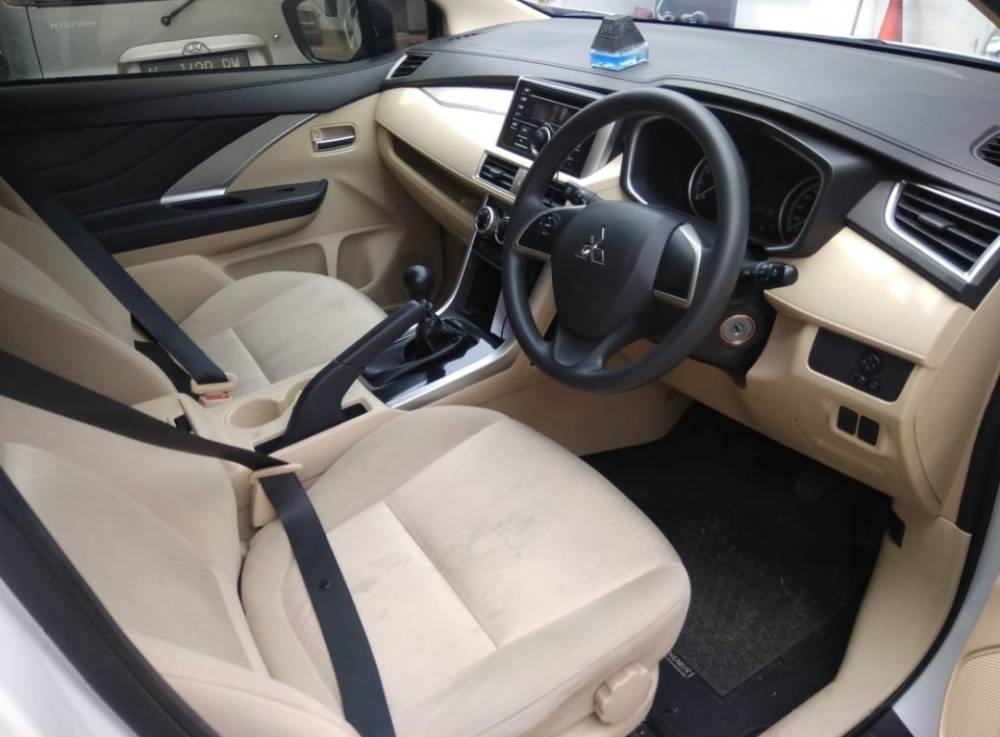 Dijual 2020 Mitsubishi Xpander GLX M/T GLX M/T Bekas