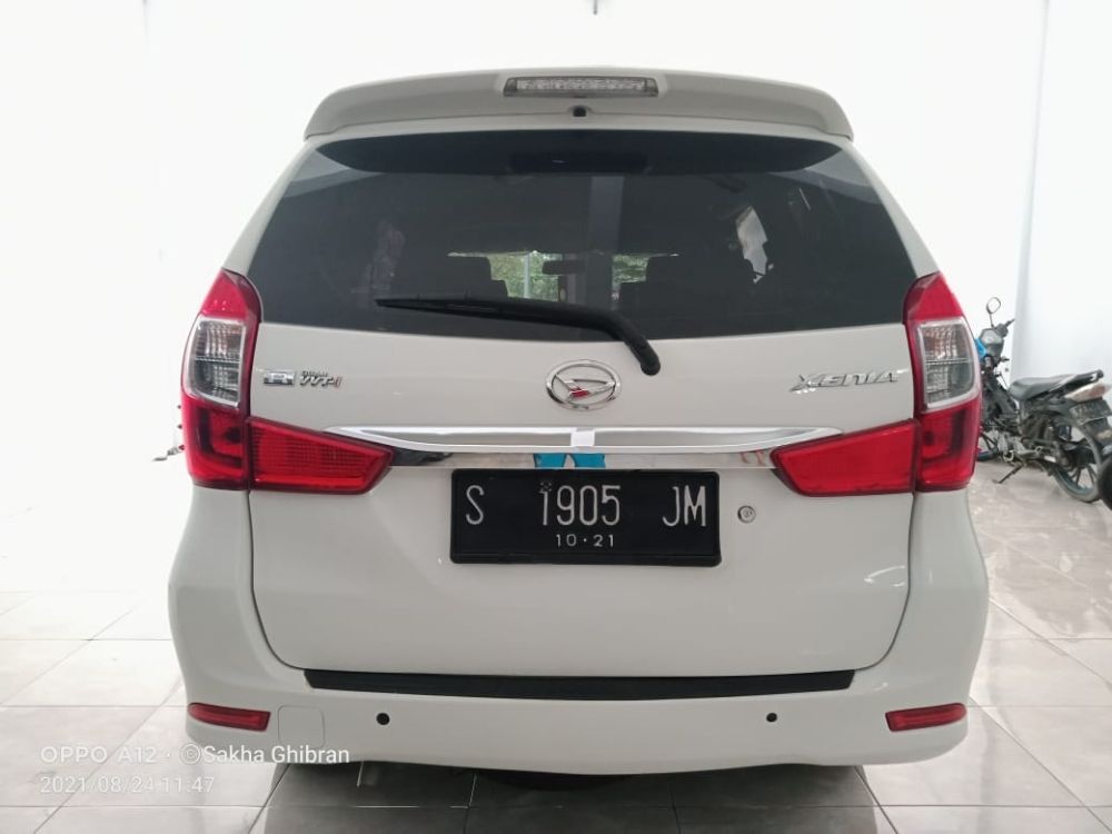 Mobil bekas Xenia harga kredit murah di Jombang Februari 2022