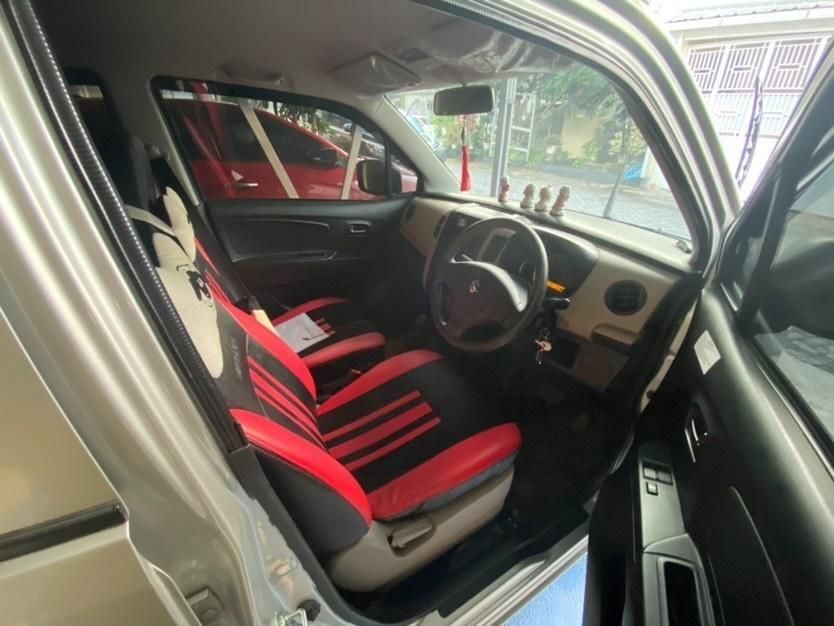 Dijual 2016 Suzuki Karimun Wagon R AGS GL AGS GL Bekas