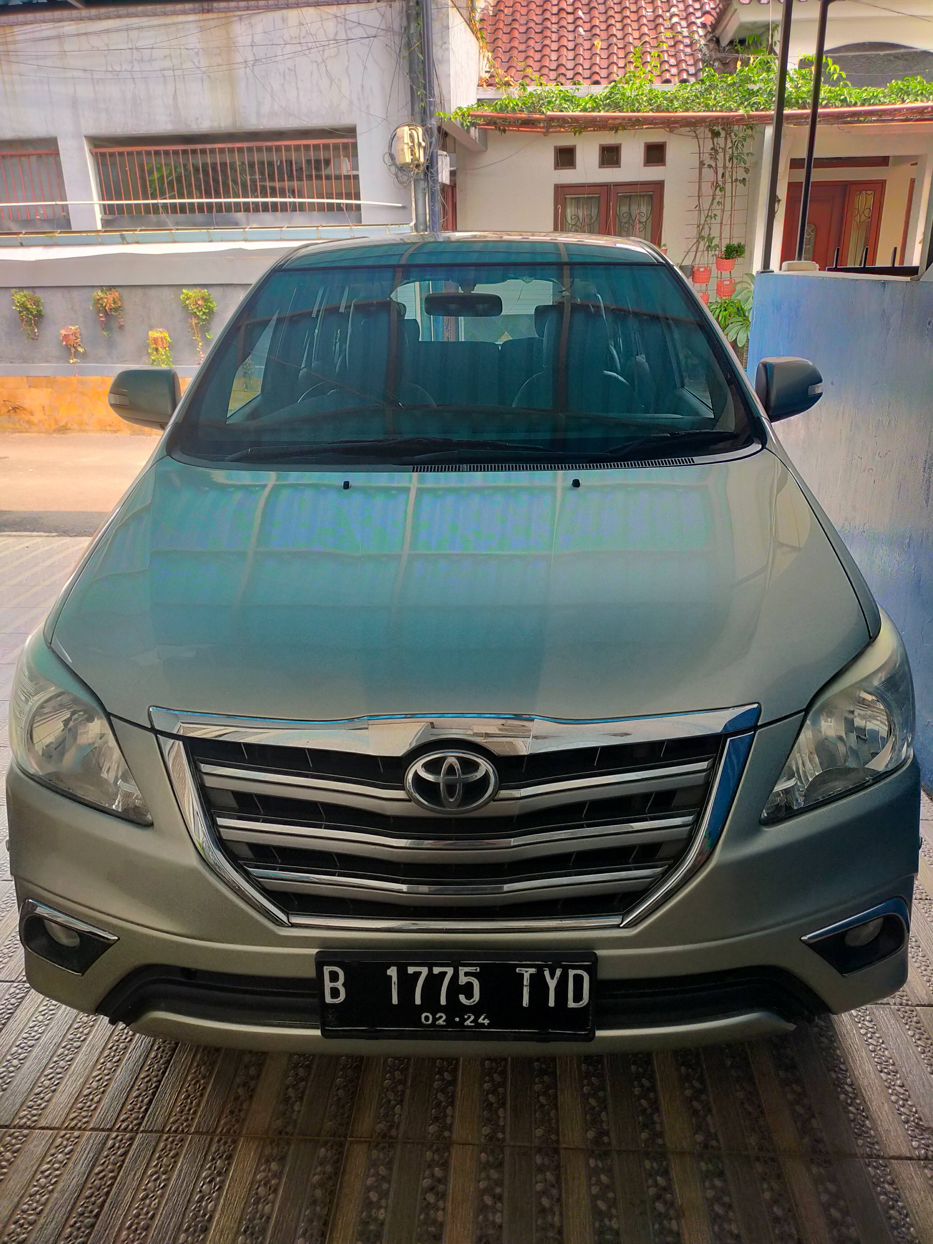 2014 Toyota Kijang Innova Bekas