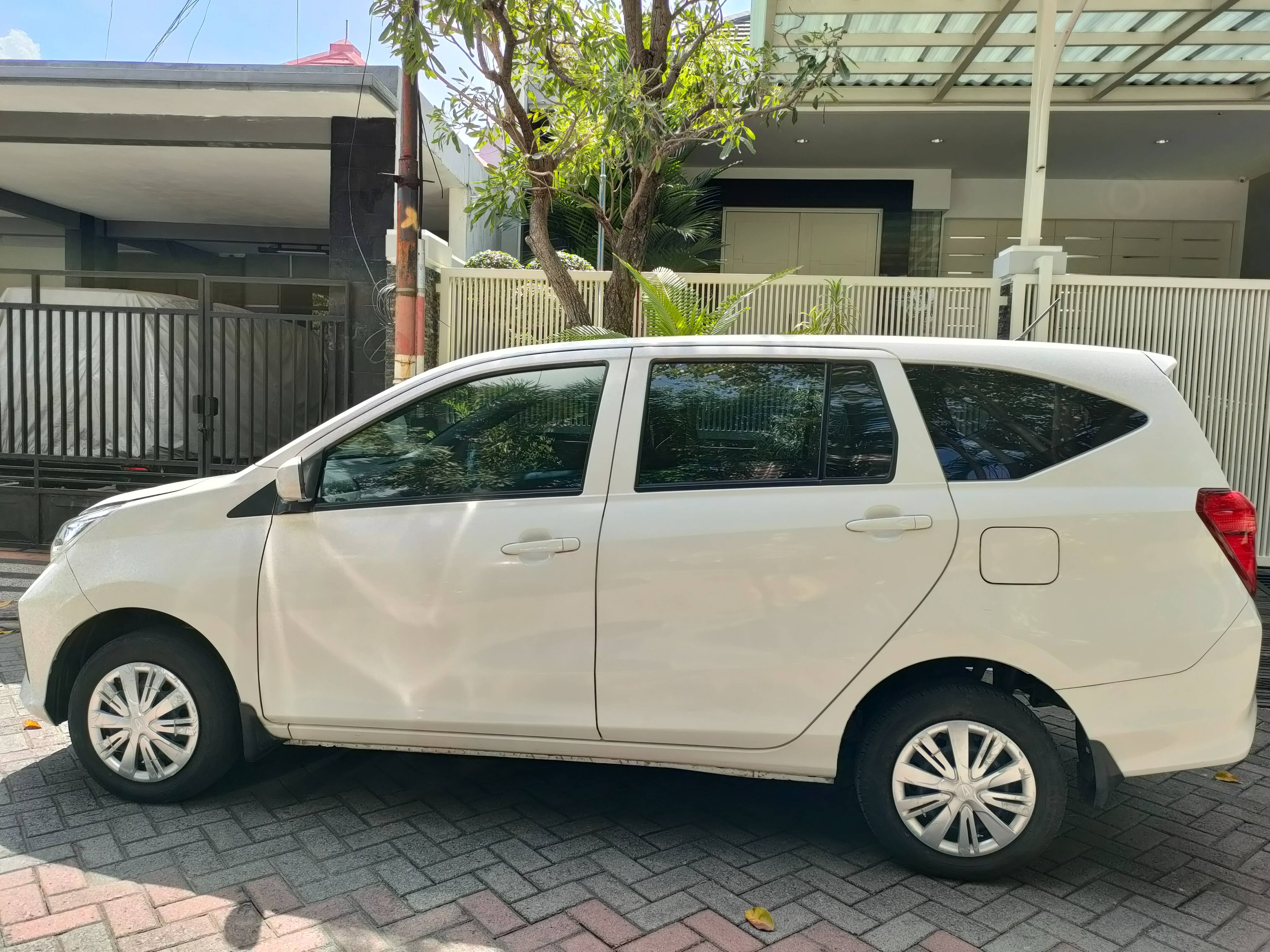 Old 2020 Daihatsu Sigra 1.0 M MT 1.0 M MT