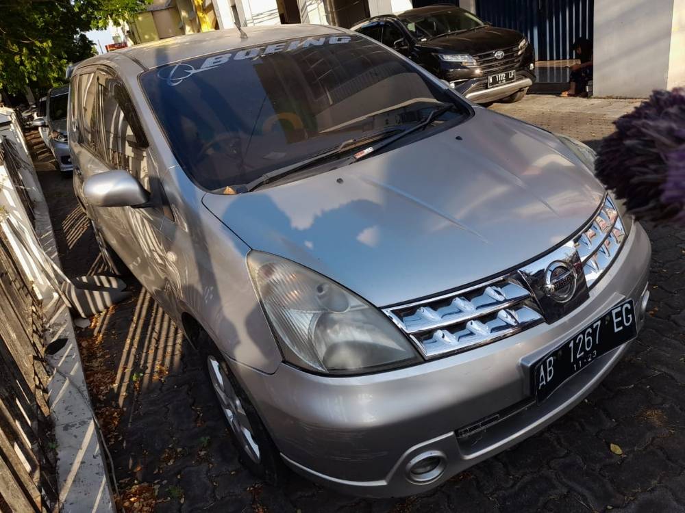 Beli mobil bekas