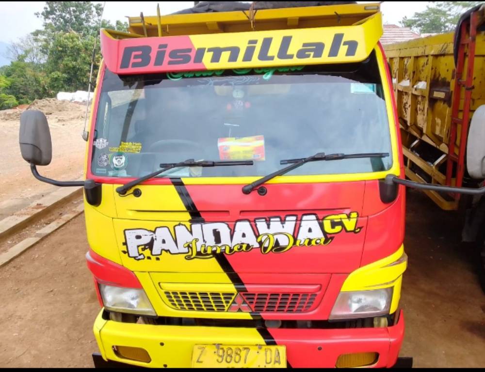 2013 Mitsubishi Colt L 300 SOLAR 2 5 PU FD L 300 SOLAR 2 5 PU FD bekas