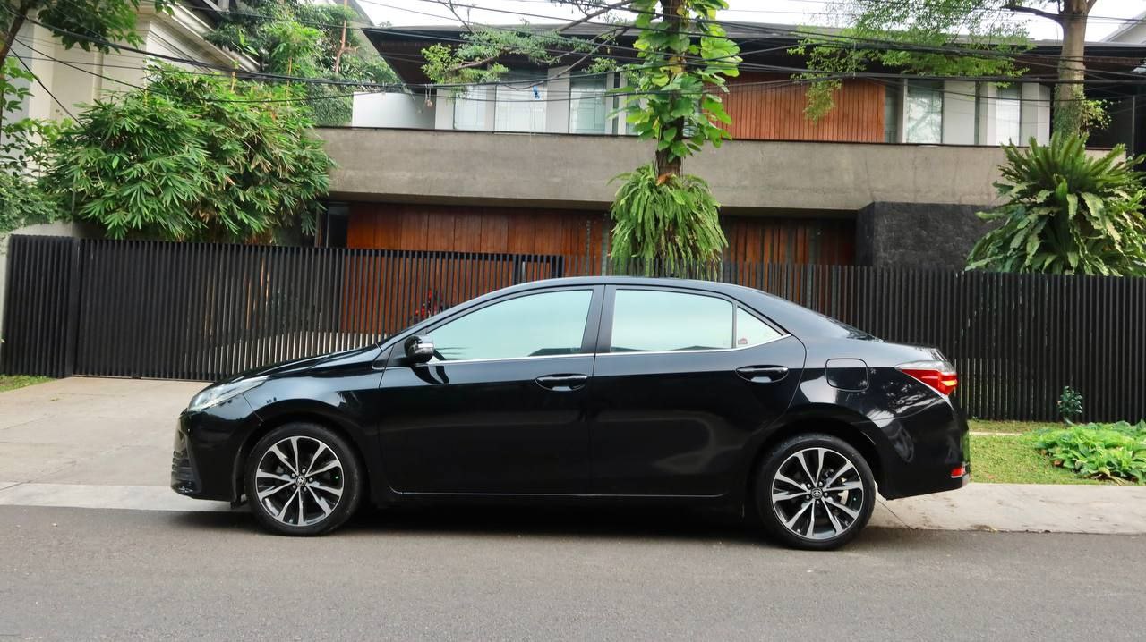 2017 Toyota Corolla Altis 2017 Toyota Corolla Altis