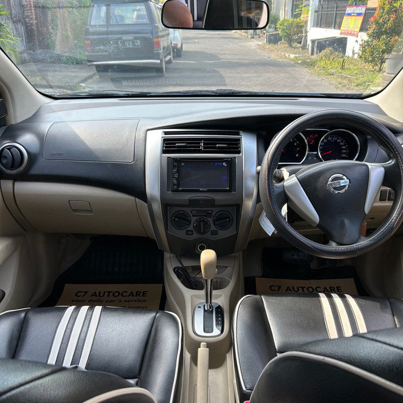 2013 Nissan Grand Livina 2013 Nissan Grand Livina