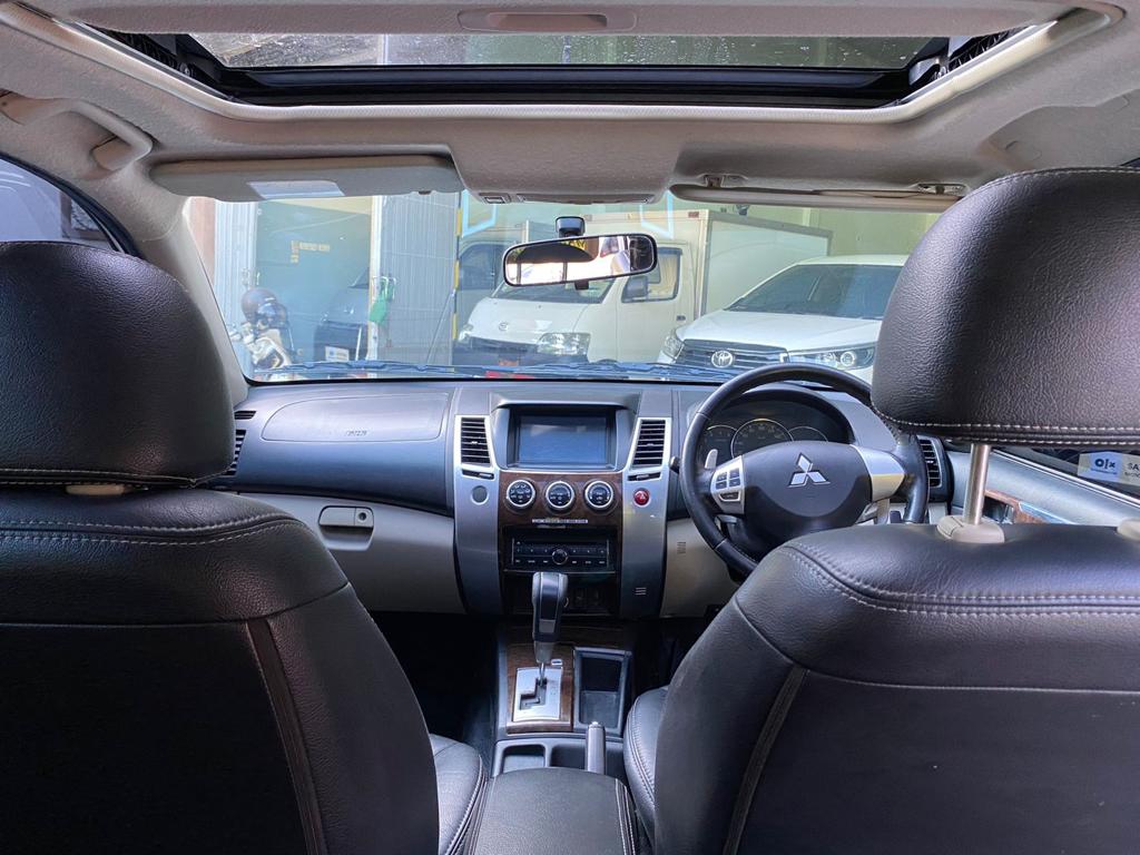 2014 Mitsubishi Pajero Sport 2014 Mitsubishi Pajero Sport