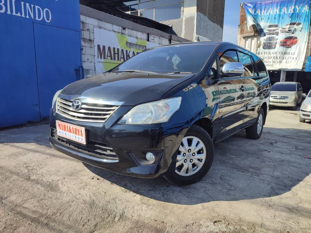 2011 Toyota Kijang Innova 2.0 G AT 2.0 G AT tua