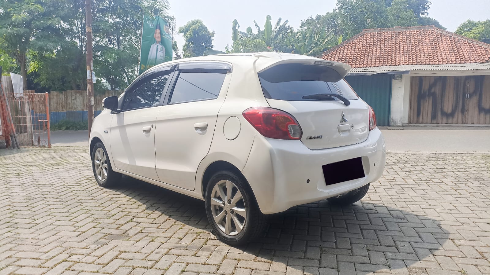 2014 Mitsubishi Mirage 2014 Mitsubishi Mirage