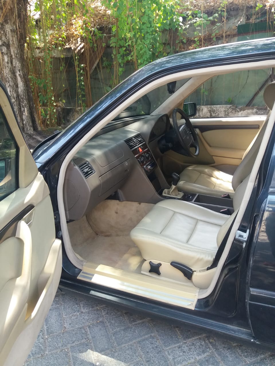 1997 Mercedes Benz C-Class Sedan 1997 Mercedes Benz C-Class Sedan