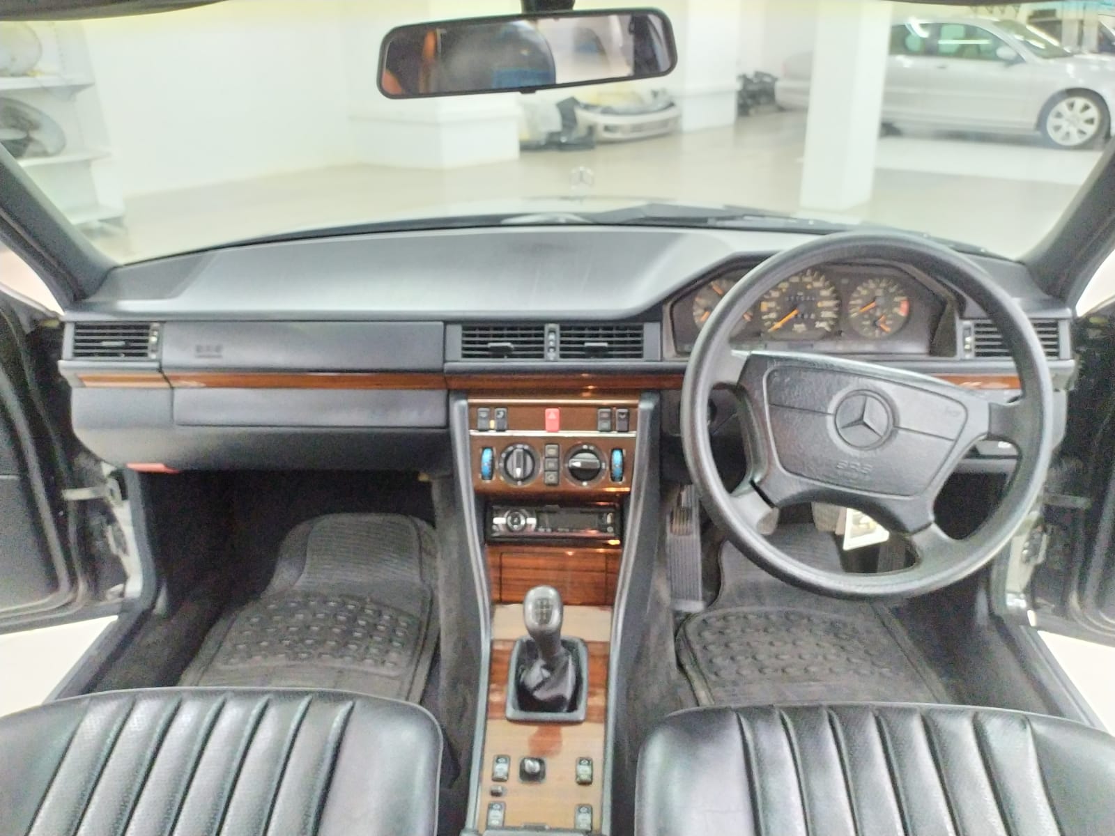 1994 Mercedes Benz E-Class 1994 Mercedes Benz E-Class