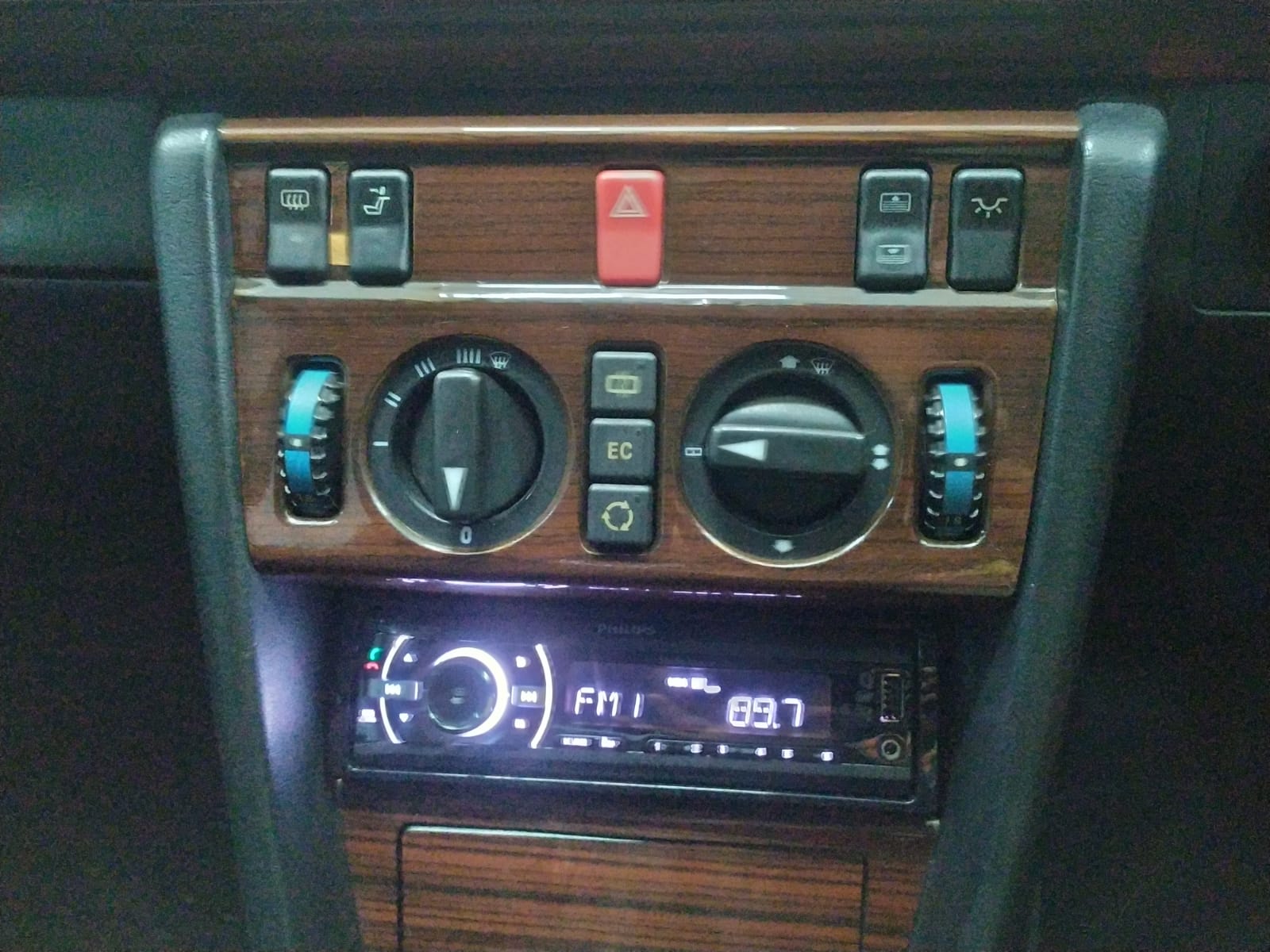 1994 Mercedes Benz E-Class 1994 Mercedes Benz E-Class