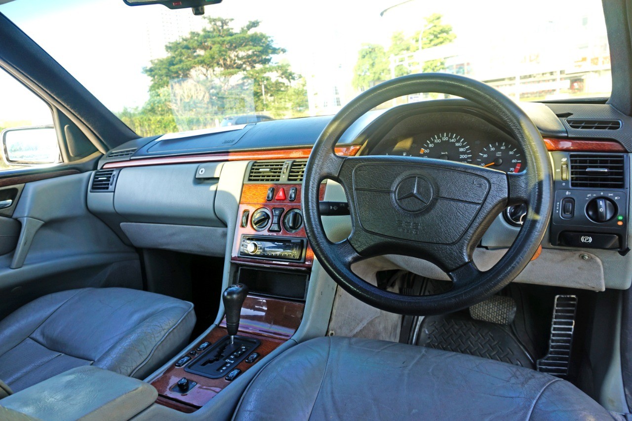 1997 Mercedes Benz E-Class 1997 Mercedes Benz E-Class