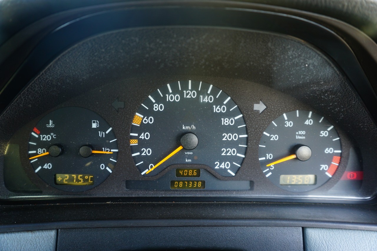 1997 Mercedes Benz E-Class 1997 Mercedes Benz E-Class