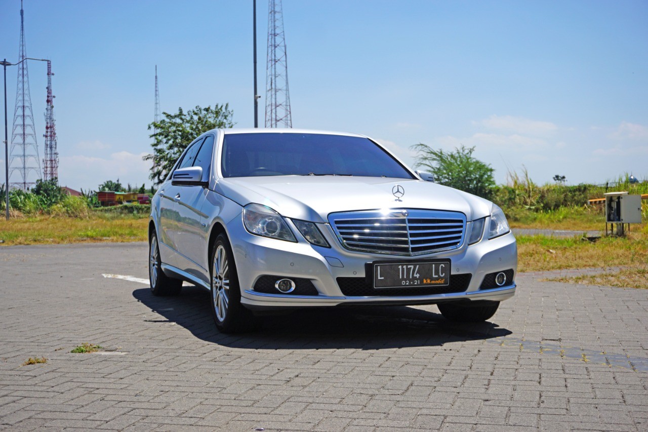 2010 Mercedes Benz E-Class Bekas 2010 Mercedes Benz E-Class Bekas