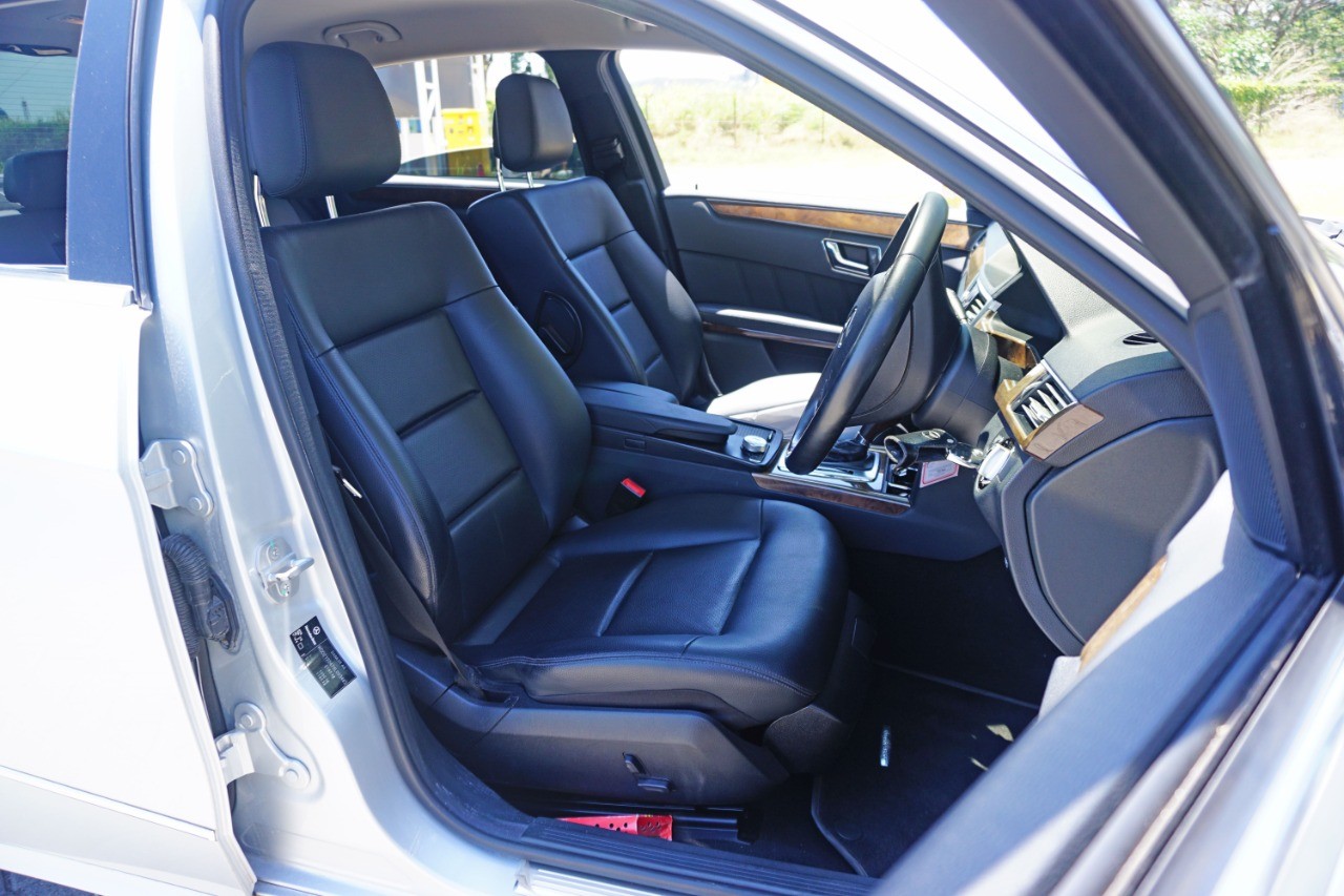 2010 Mercedes Benz E-Class 2010 Mercedes Benz E-Class