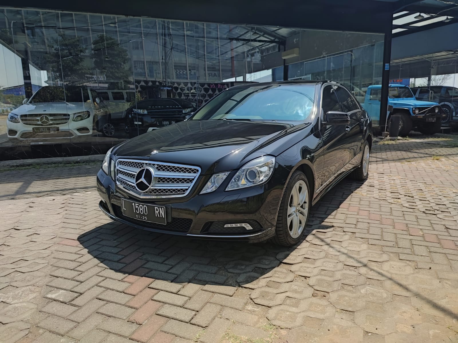 2010 Mercedes Benz E-Class 2010 Mercedes Benz E-Class