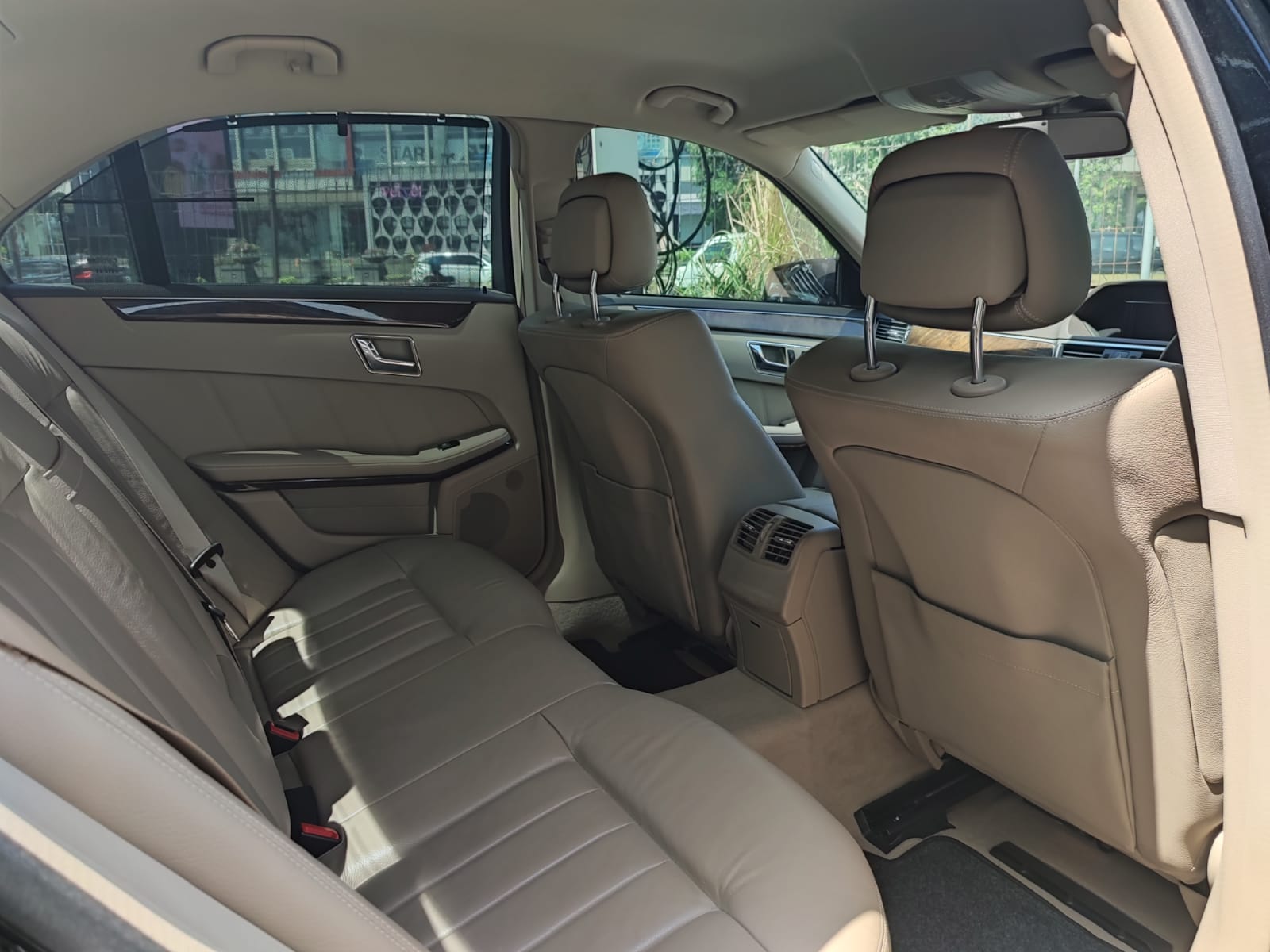 2010 Mercedes Benz E-Class 2010 Mercedes Benz E-Class