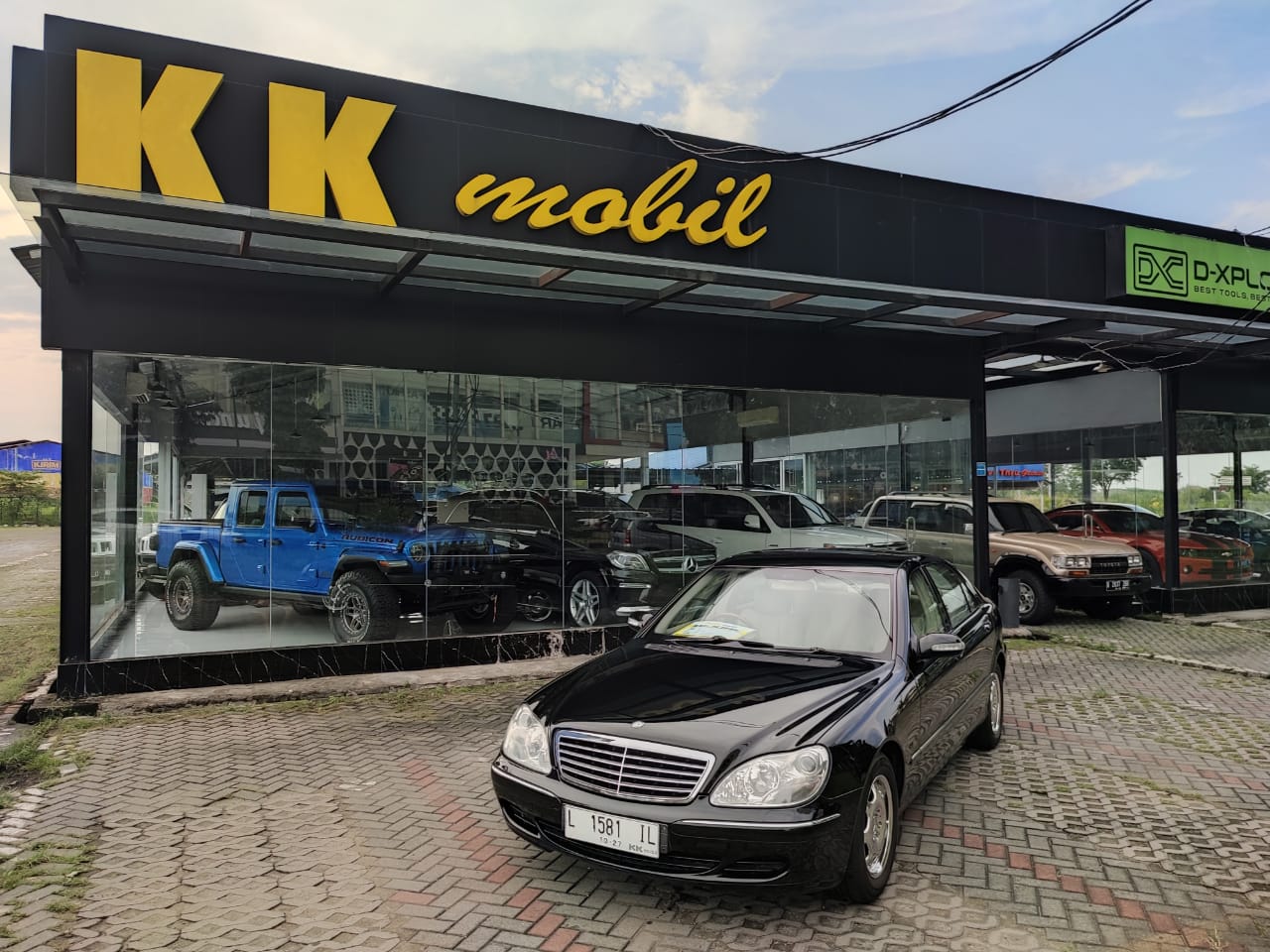 2004 Mercedes Benz S-Class 2004 Mercedes Benz S-Class