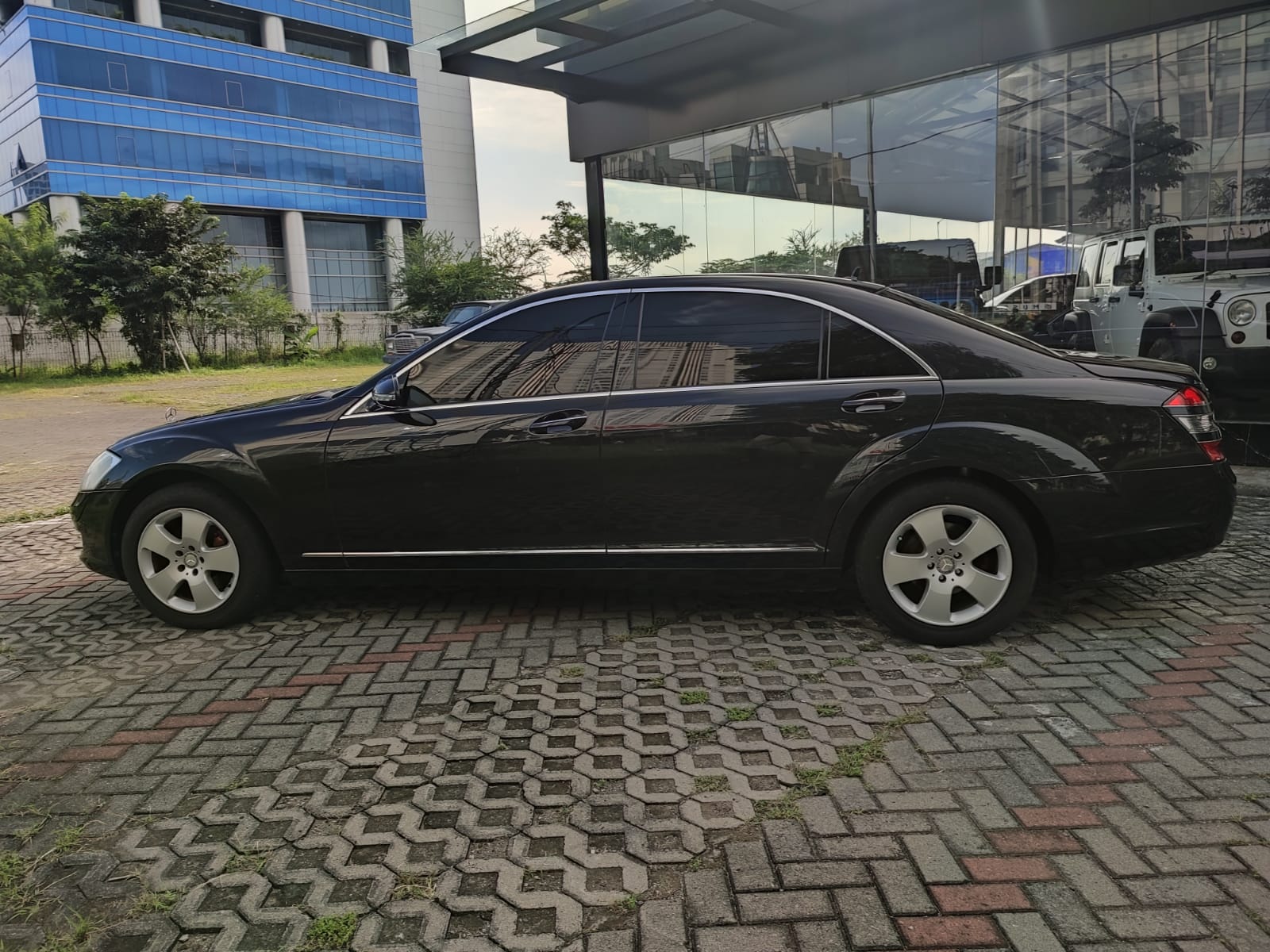 2009 Mercedes Benz S-Class 2009 Mercedes Benz S-Class