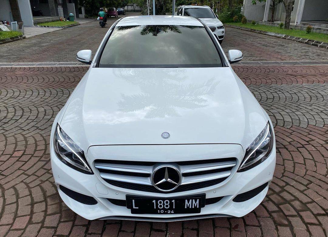 Used Mercedes Benz S-Class