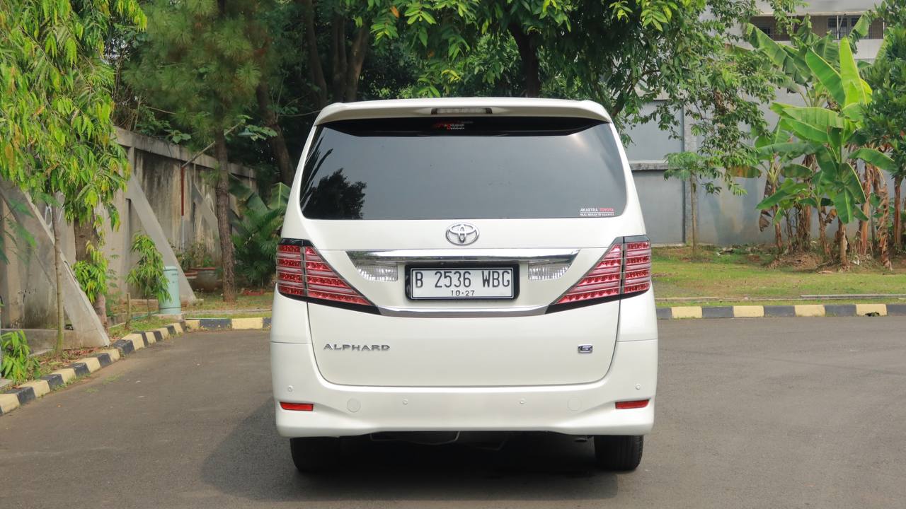 2010 Toyota Alphard 2010 Toyota Alphard