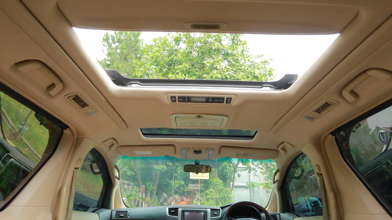 2010 Toyota Alphard 2010 Toyota Alphard