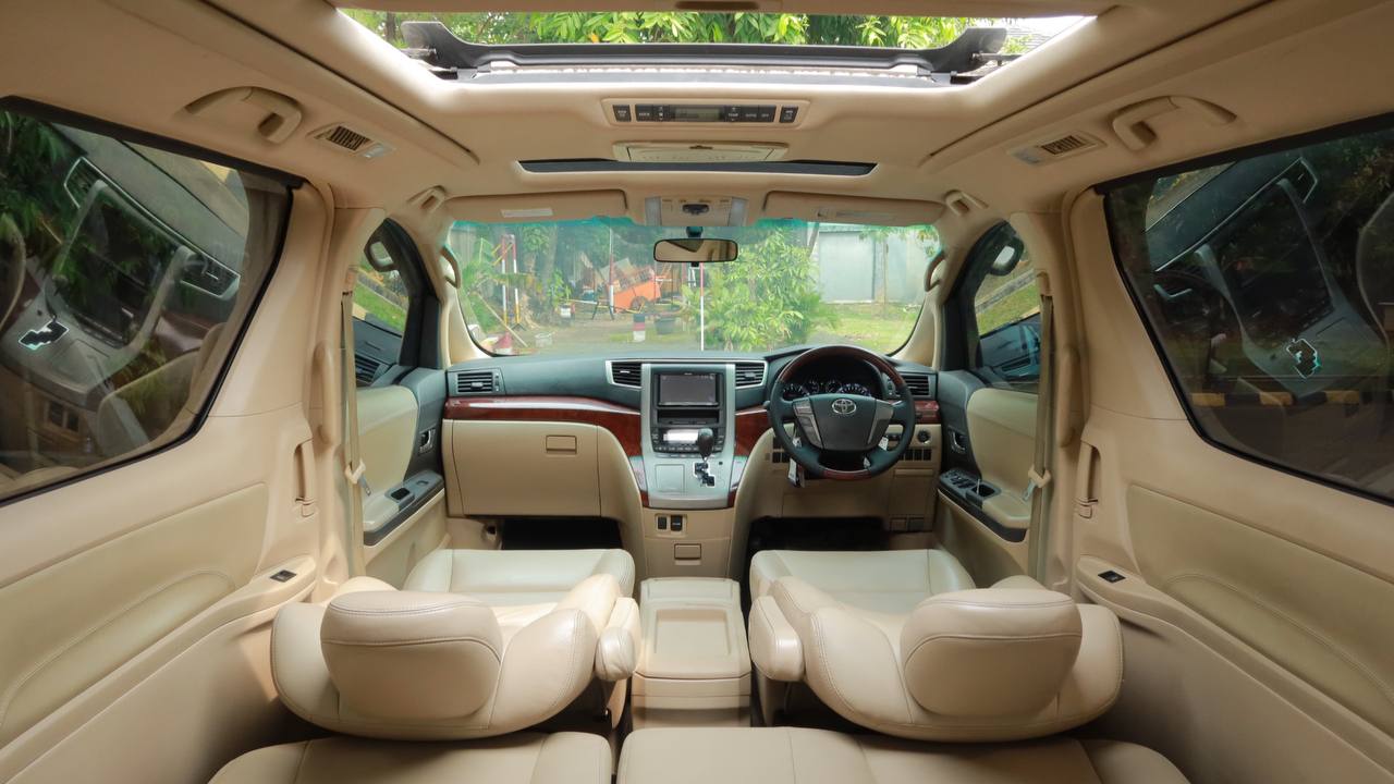 2010 Toyota Alphard 2010 Toyota Alphard