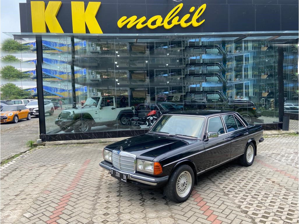 1985 Mercedes Benz 280E 1985 Mercedes Benz 280E