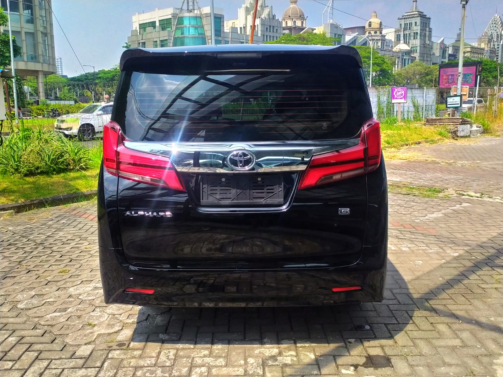2023 Toyota Alphard 2023 Toyota Alphard