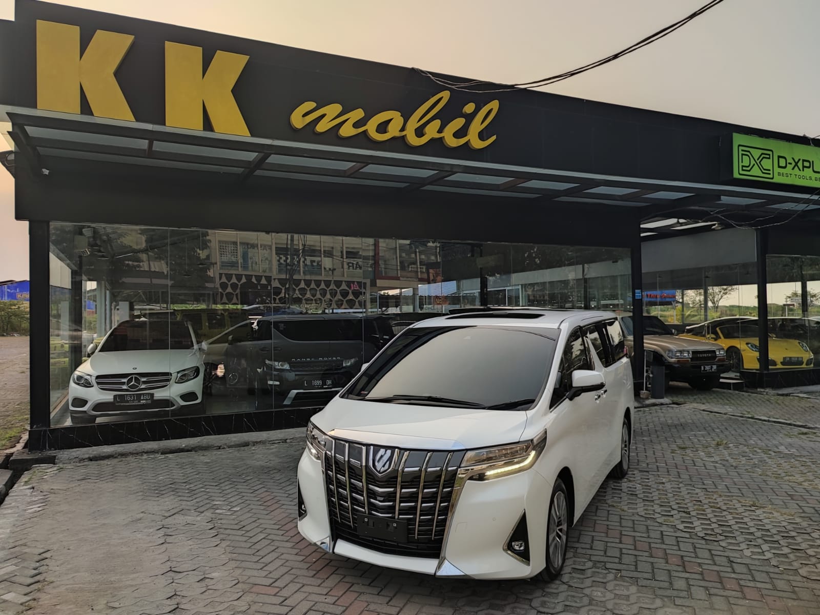2023 Toyota Alphard 2023 Toyota Alphard