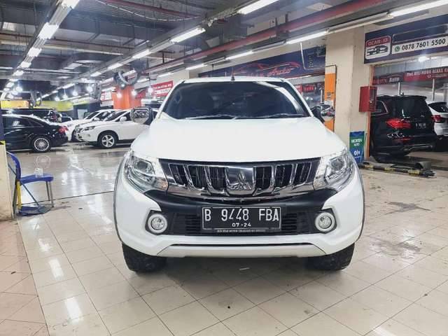 2018 Mitsubishi Triton Ultimate AT Double Cab 4WD Bekas 2018 Mitsubishi Triton Ultimate AT Double Cab 4WD Bekas