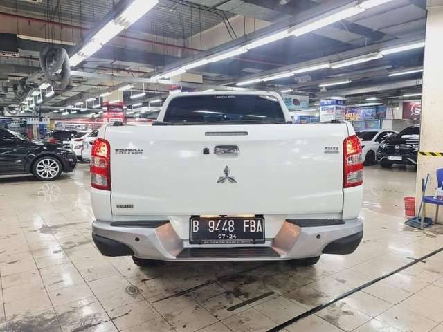 2018 Mitsubishi Triton Ultimate AT Double Cab 4WD 2018 Mitsubishi Triton Ultimate AT Double Cab 4WD
