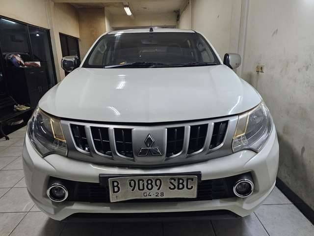 2016 Mitsubishi Triton Exceed MT Double Cab 4WD Bekas 2016 Mitsubishi Triton Exceed MT Double Cab 4WD Bekas