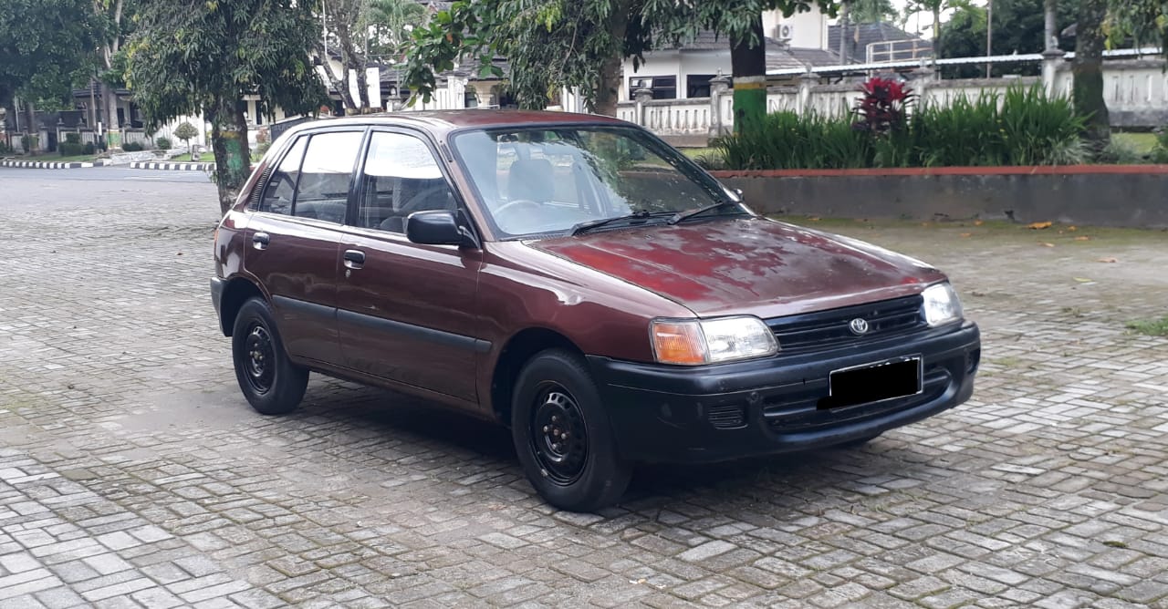 1994 Toyota Starlet 1.3 EP 81 S SE MT SDN 1994 Toyota Starlet 1.3 EP 81 S SE MT SDN