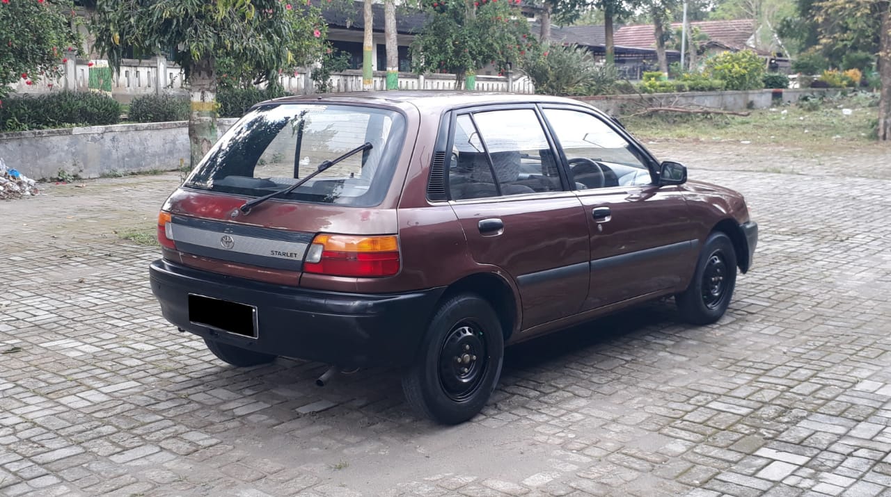 1994 Toyota Starlet 1.3 EP 81 S SE MT SDN 1994 Toyota Starlet 1.3 EP 81 S SE MT SDN