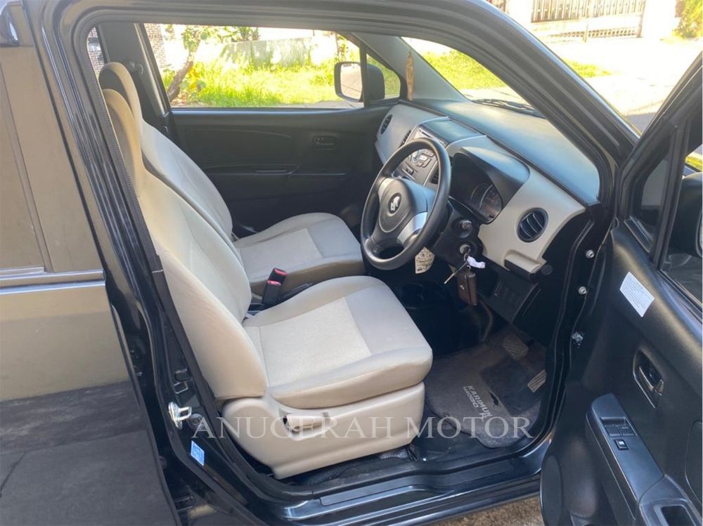 Old 2019 Suzuki Karimun Wagon R GL Airbag GL Airbag
