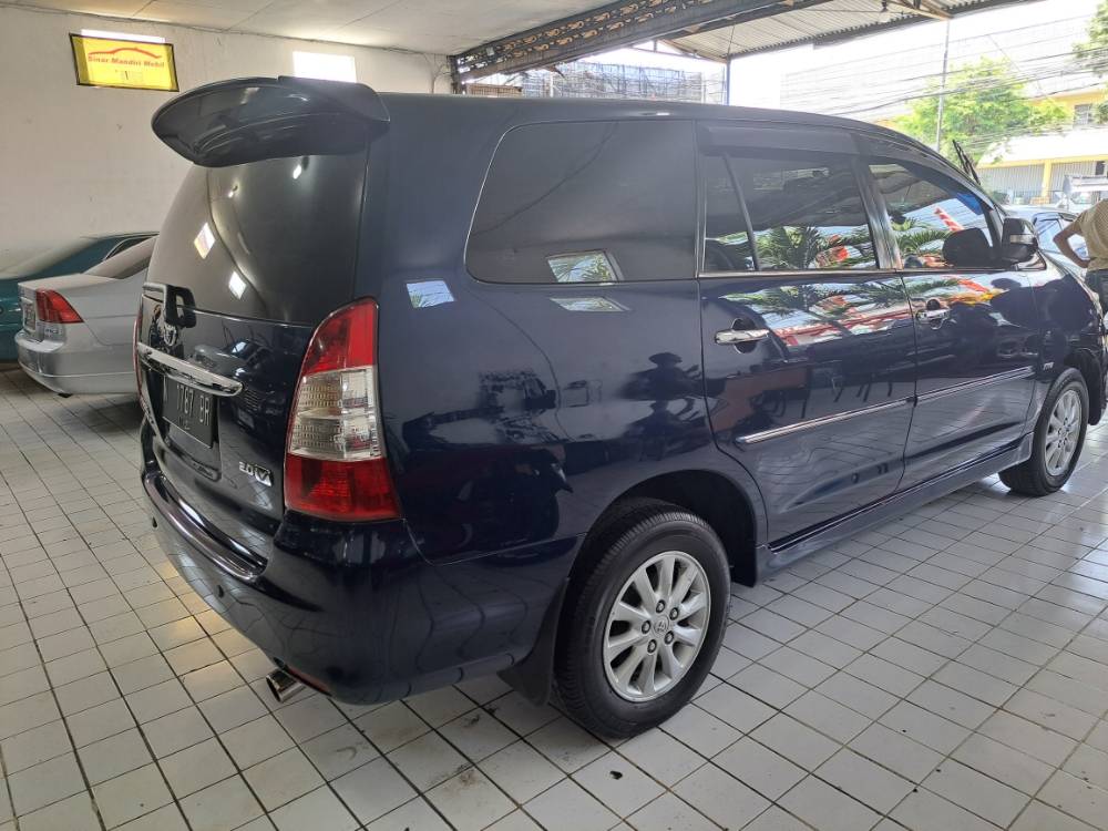 Dijual 2005 Toyota Innova BENSIN V 2.0 AT BENSIN V 2.0 AT Bekas