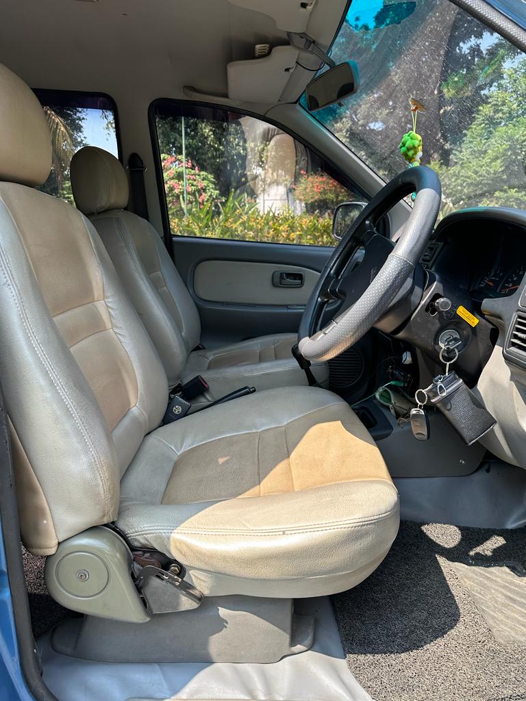 2003 Isuzu Panther 2003 Isuzu Panther