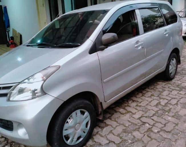 2012 Daihatsu Xenia 2012 Daihatsu Xenia