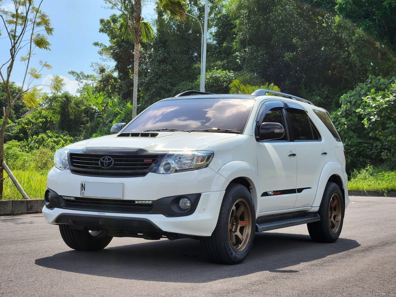 2014 Toyota Fortuner 2014 Toyota Fortuner