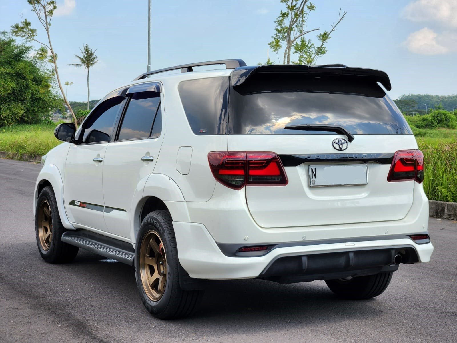2014 Toyota Fortuner 2014 Toyota Fortuner