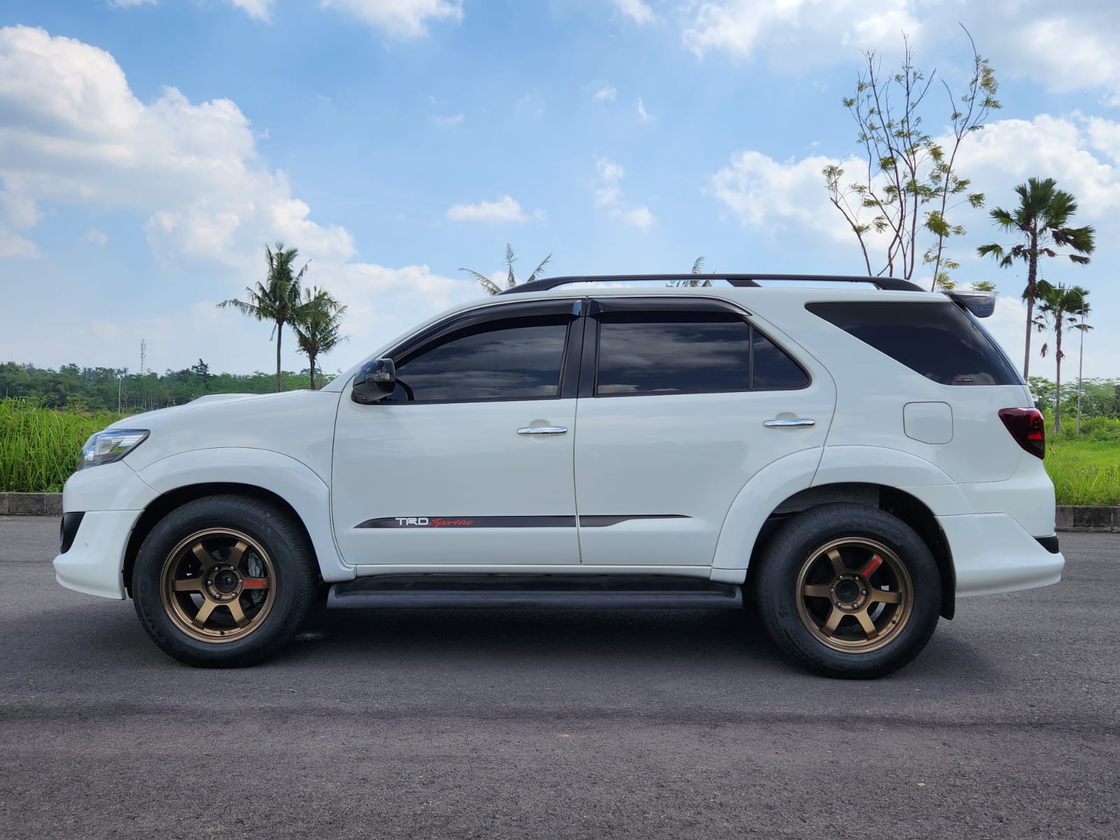 2014 Toyota Fortuner 2014 Toyota Fortuner