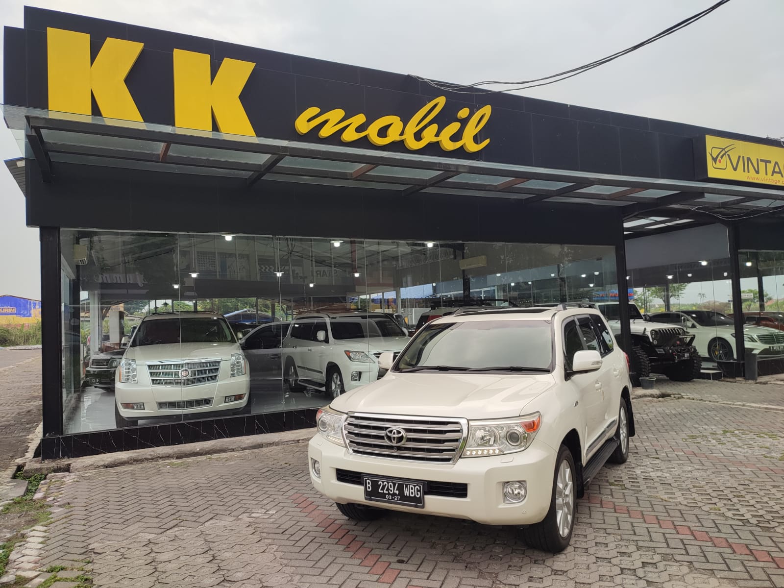 2012 Toyota Land Cruiser 2012 Toyota Land Cruiser