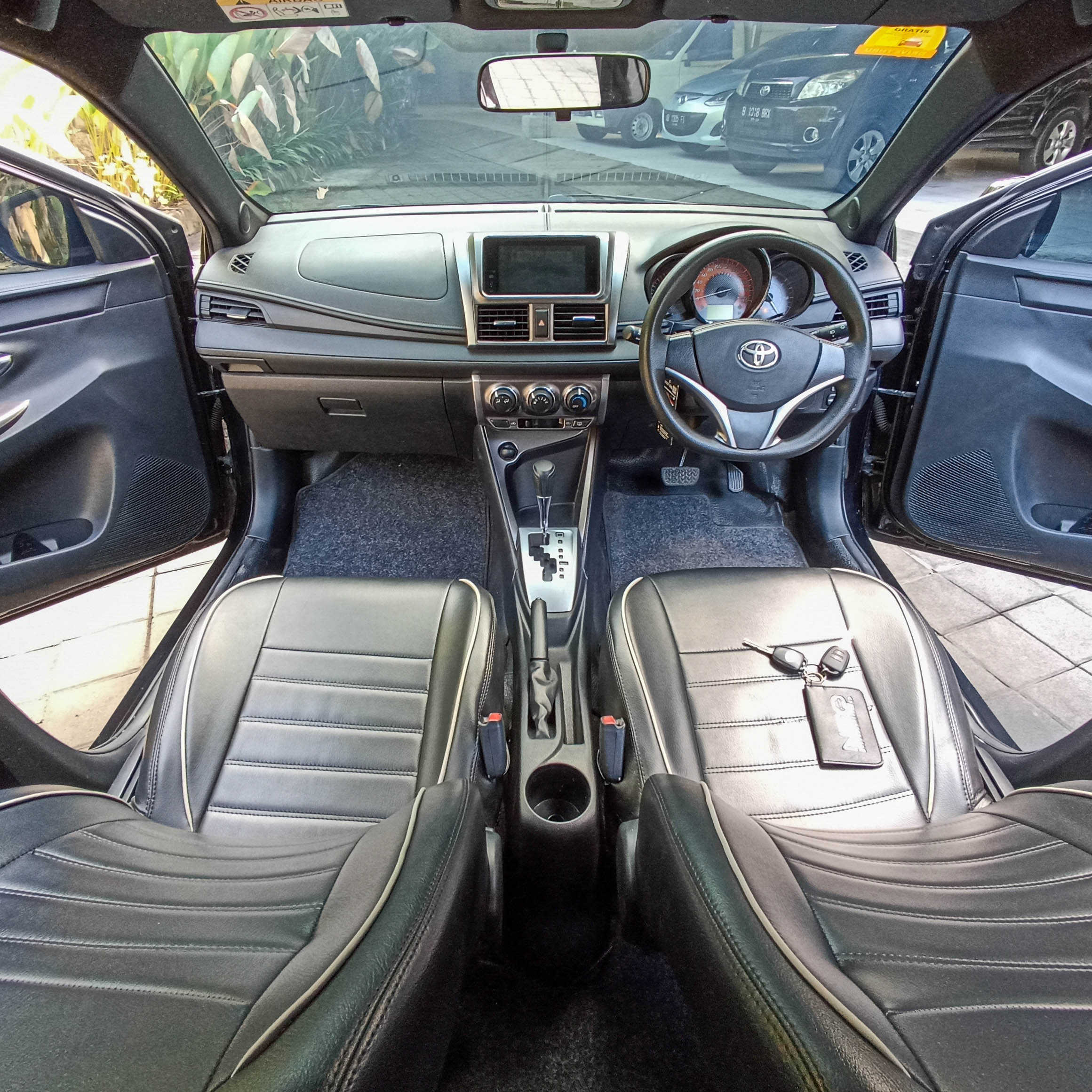 2014 Toyota Yaris G CVT 3 AB 2014 Toyota Yaris G CVT 3 AB